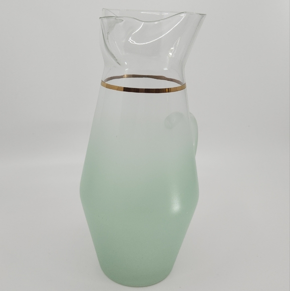 Vtg MCM West Virginia Blendo Glass Ice Lip Pitcher Frosted Green Gold Trim 9.5" - Picture 2 of 13